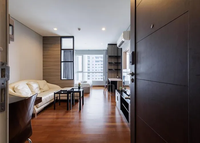 Luxury Center Of Bkk- Close To Thong Lor Bts Apartment *